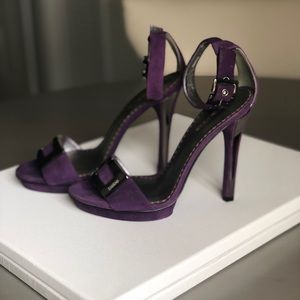bebe high heel
